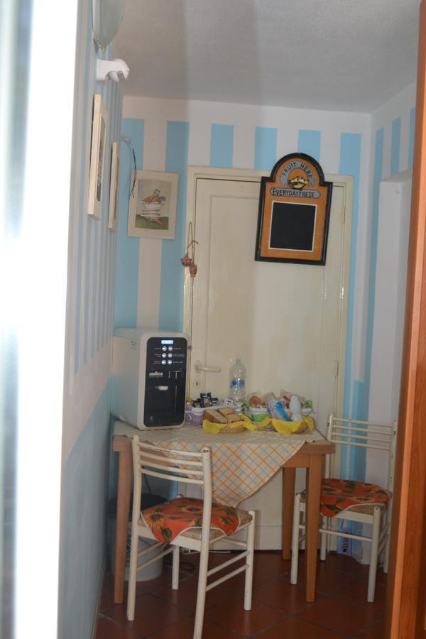 Miramare Struttura Sulla Spiaggia 플라타모나 외부 사진
